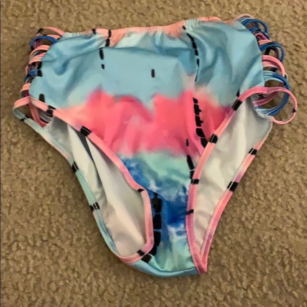 high waisted bottoms